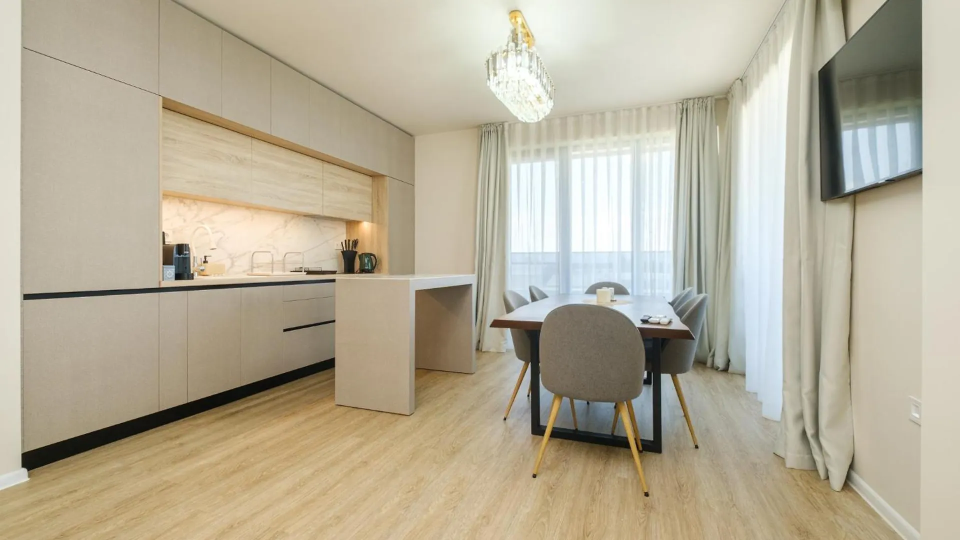 Daire Crystal Luxe 2-Bedroom Filibe