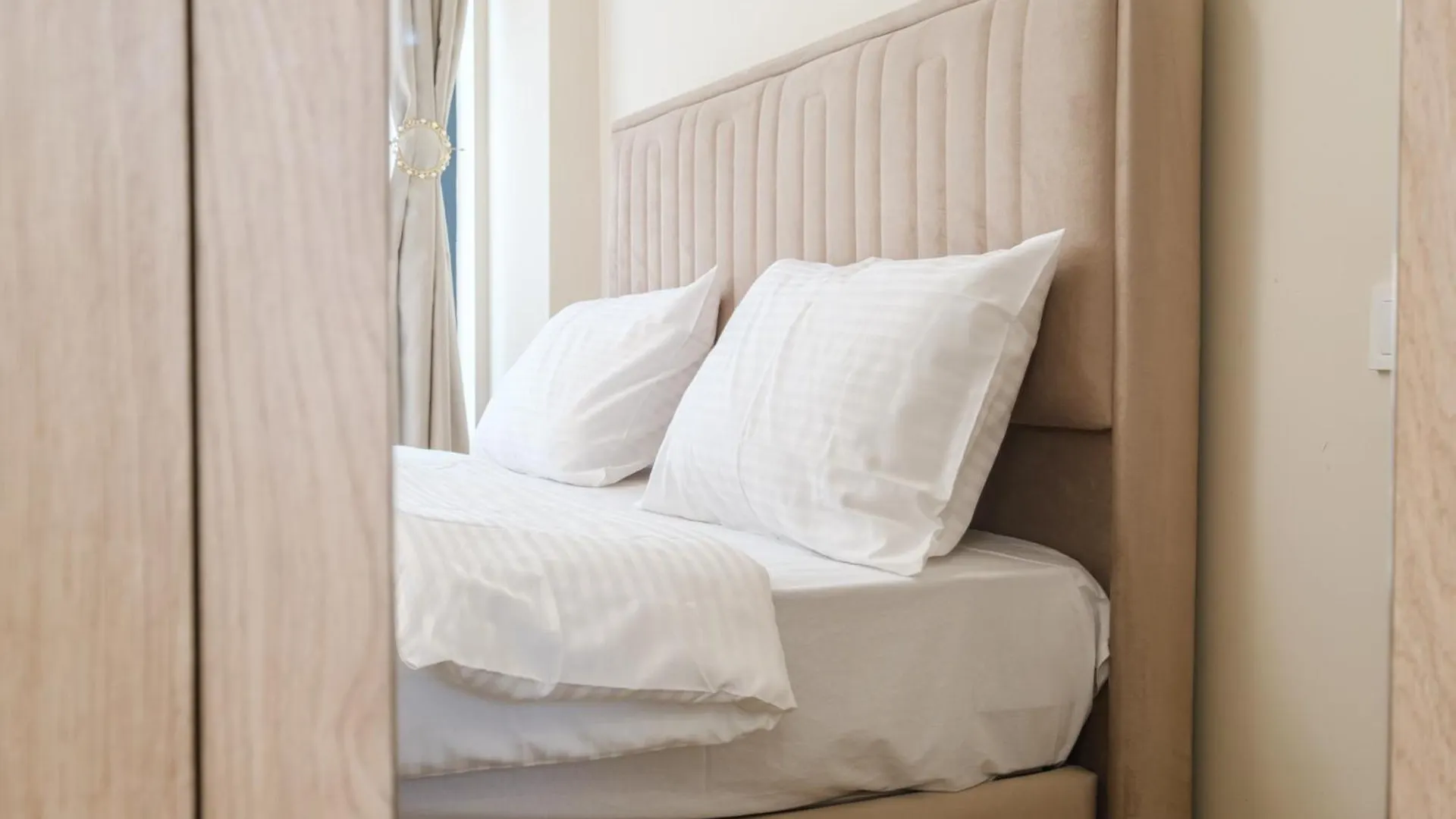 Crystal Luxe 2-Bedroom Filibe